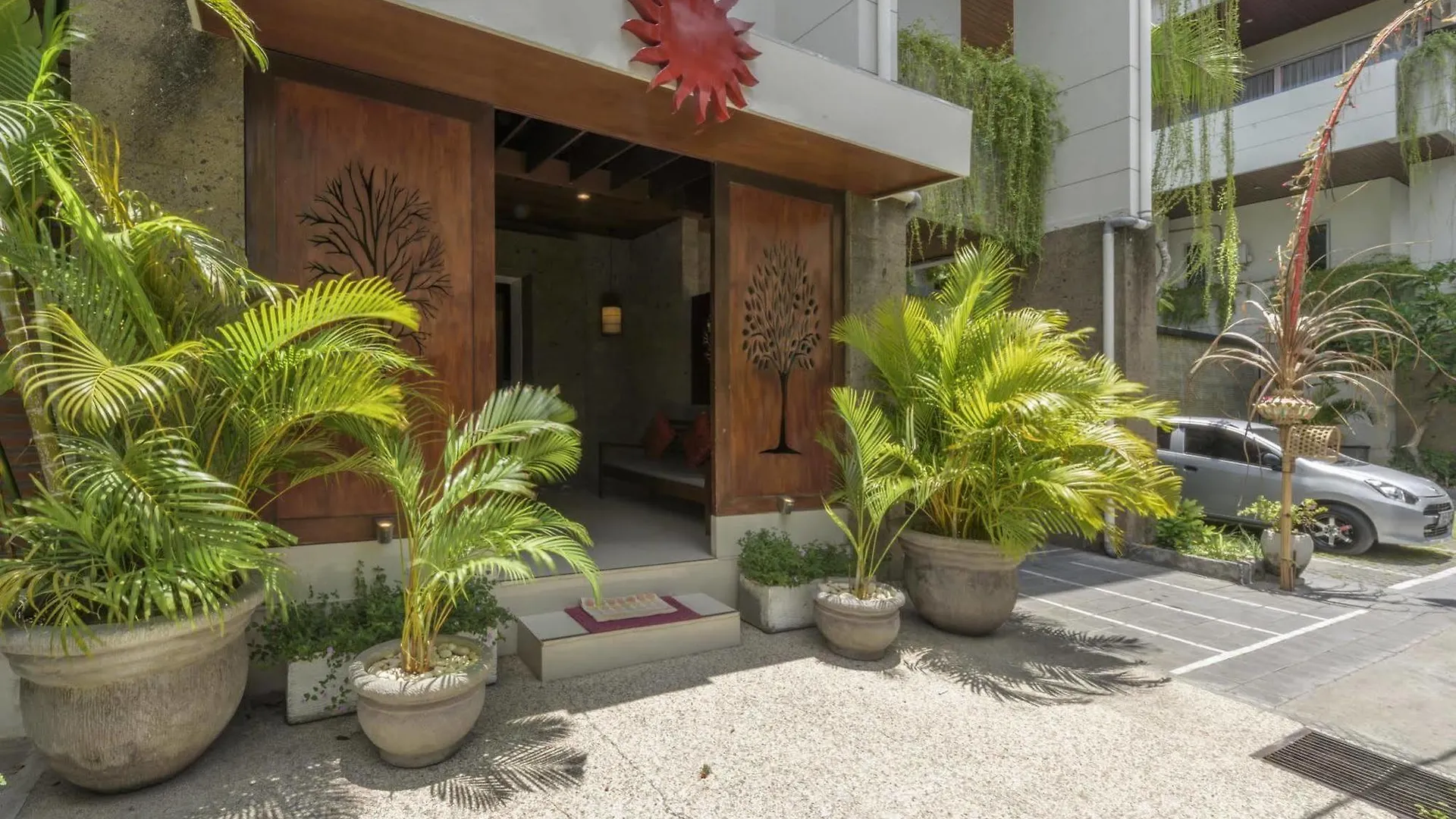 Swiss-Belcourt Sunset Apart otel Seminyak